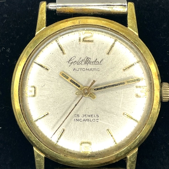 Vintage Rare Gold Medal Mechanical Women's Watch - Picture 2 of 5